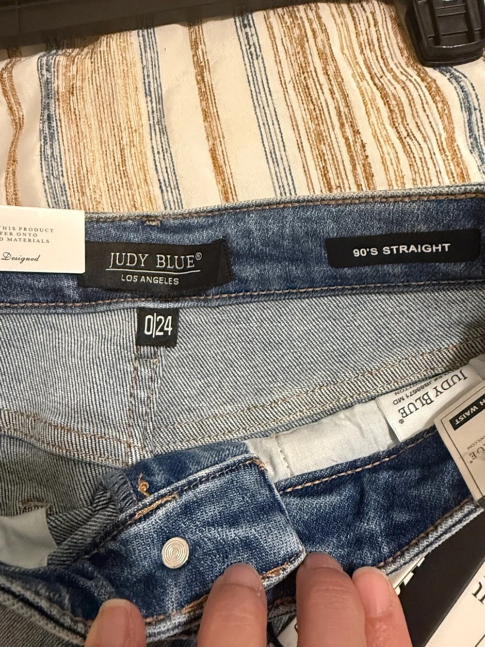 Judy Blue Light Blue 90s Straight Distressed Jeans - Picture 2 of 6